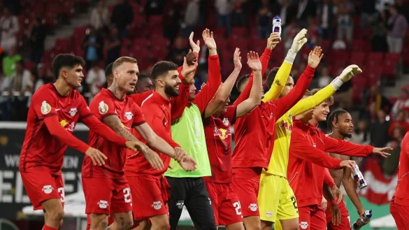 - &copy; Jan Woitas/dpa