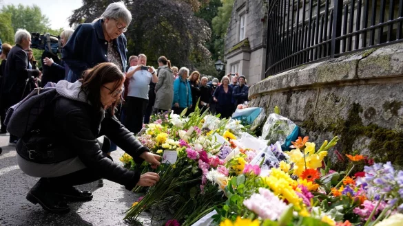 - &copy; Alastair Grant/AP/dpa