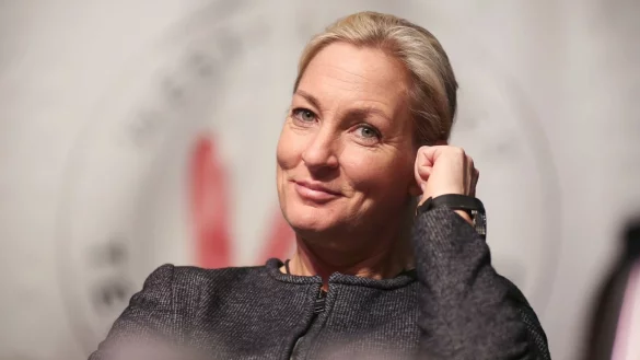 - &copy; Ina Fassbender/dpa