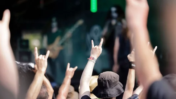 - &copy; Frank Molter/dpa