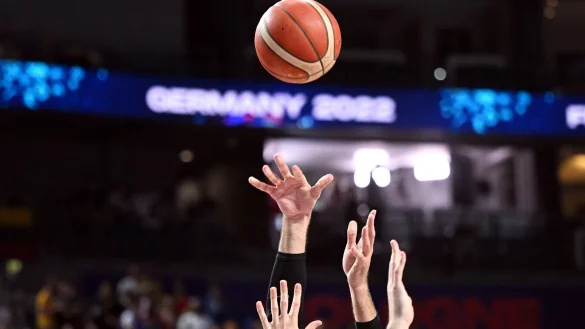 - &copy; Federico Gambarini/dpa