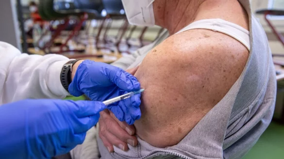 - &copy; Daniel Karmann/dpa