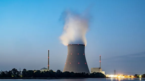 - &copy; Armin Weigel/dpa