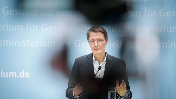 - &copy; Kay Nietfeld/dpa