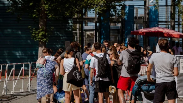 - &copy; Paul Zinken/dpa