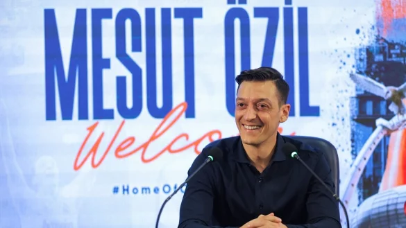 - © Uncredited/AP/dpa