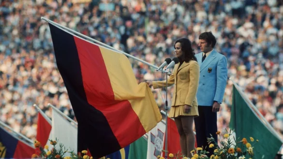 - &copy; Hartmut Reeh/dpa