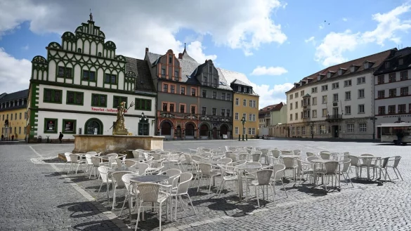 - &copy; Frank May/dpa