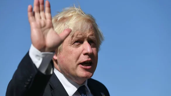 - © Andrew Kravchenko/AP/dpa