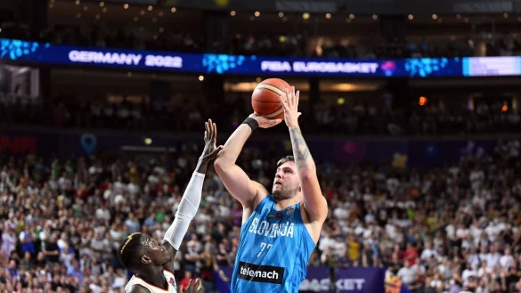 - © Federico Gambarini/dpa