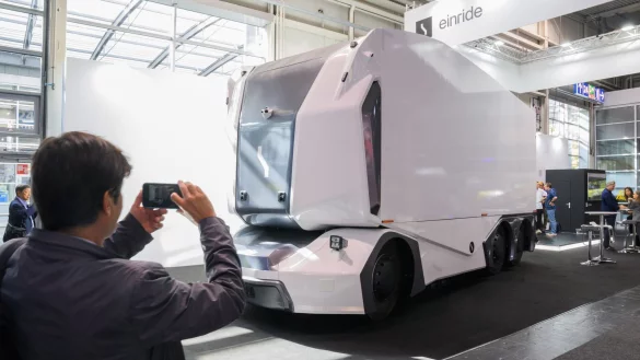 - &copy; Julian Stratenschulte/dpa