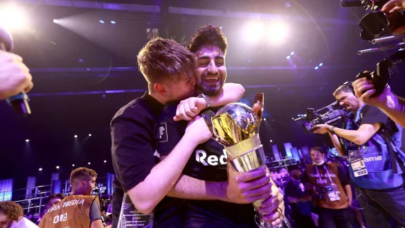 - &copy; FIFA/Getty Images/dpa