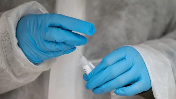 - &copy; Marijan Murat/dpa