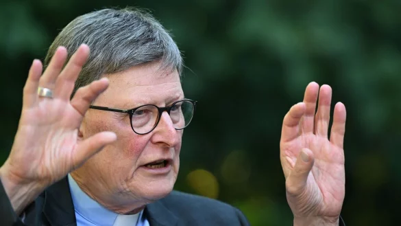 - &copy; Federico Gambarini/dpa