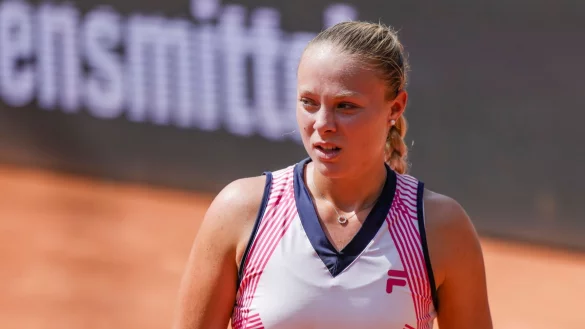 - &copy; Frank Molter/dpa