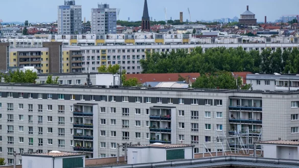 Das Wohngeld soll mehr als verdoppelt werden und mehr Menschen als bisher sollen es erhalten. - &copy; Monika Skolimowska/dpa