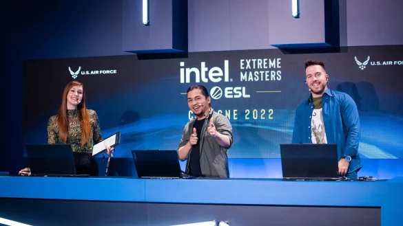 - &copy; Adela Sznajder/ESL Gaming/dpa