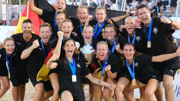 - © Julia Nikoleit/dpa