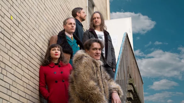 - © Brigitta Jahn/Pias/dpa