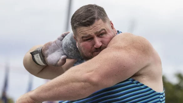 Kugelstoßer Joe Kovacs beeindruckte in Zürich. - © Michael Buholzer/KEYSTONE/dpa