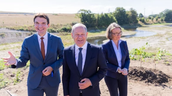 - &copy; Rolf Vennenbernd/dpa