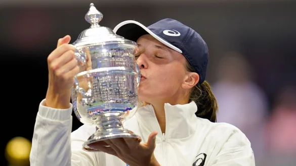 - © Charles Krupa/AP/dpa