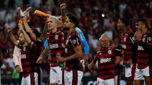 - © Bruna Prado/AP/dpa