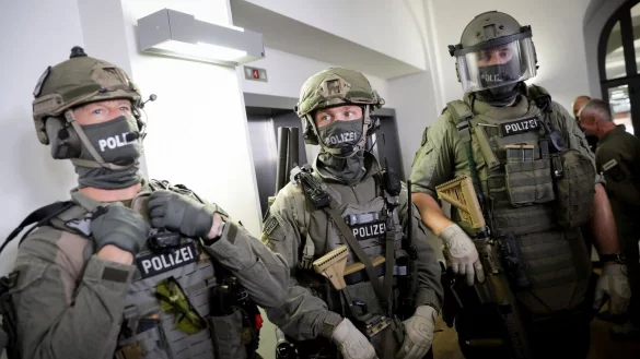 - © picture alliance / Kay Nietfeld/dpa