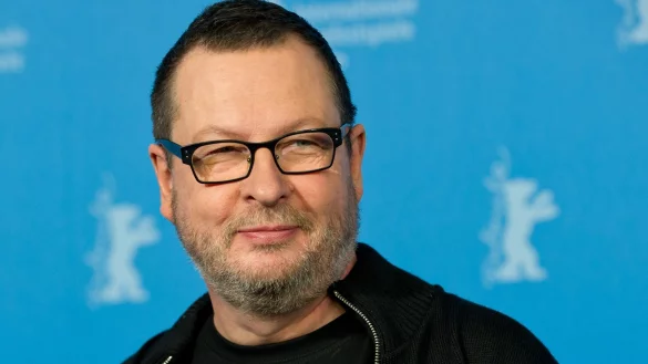 - &copy; Tim Brakemeier/dpa