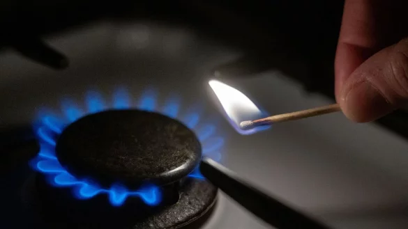 - &copy; Marijan Murat/dpa