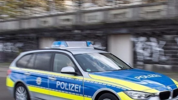 Die Polizei ermittelt gegen einen Opelfahrer. - &copy; Bernhard Preu&szlig;