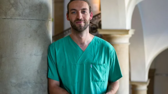 Jasper Iske will mit seinen Videos falsche Versprechen von Influencern entlarven. - &copy; Soeren Stache/dpa