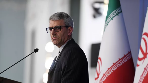 Nach den US-Angriffen auf Irans Atomanlagen nennt der Sprecher des iranischen Außenministeriums eine Bedingung für neue Gespräche mit den USA. (Archivbild) - © Shadati)/XinHua/dpa