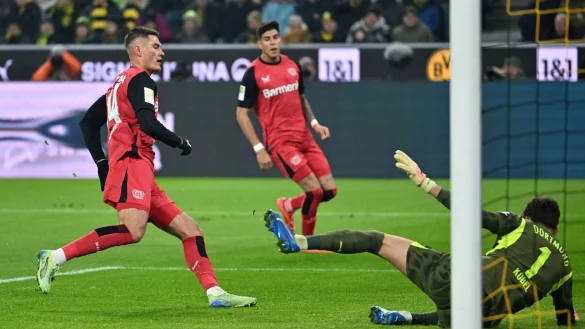 Patrik Schick stellte erneut seine besondere Torgefahr unter Beweis. - © Bernd Thissen/dpa