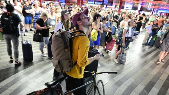 Ein Stromausfall hat am Freitag gro&szlig;e Teile Tschechiens und der Millionenmetropole Prag lahmgelegt. - &copy; Vondrou Roman/CTK/dpa