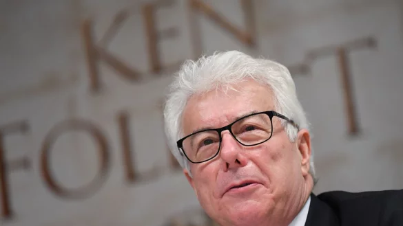 Ken Folletts neuer Roman spielt in der Jungsteinzeit - inklusive einer weiblichen Priesterkaste. (Archivbild) - &copy; Arne Dedert/dpa