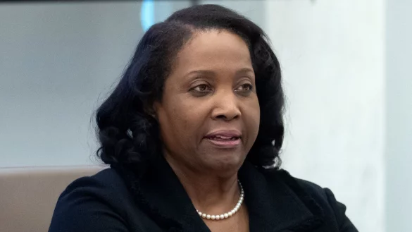 Cook wehrt sich gerichtlich gegen Trumps Versuch, sie zu entlassen. (Archivbild) - &copy; Mark Schiefelbein/AP/dpa