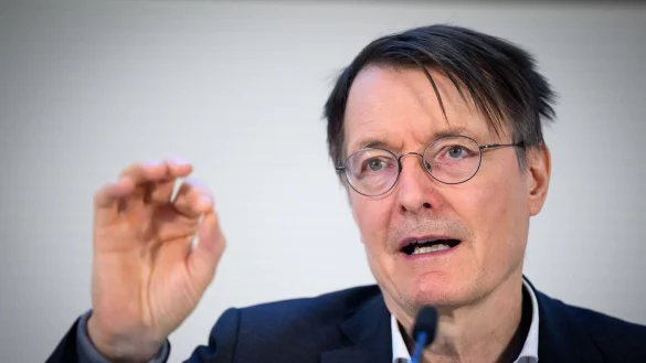 Lauterbach hat in seinem Wahlkreis erneut die meisten Erststimmen geholt. (Archivbild) - &copy; Bernd von Jutrczenka/dpa