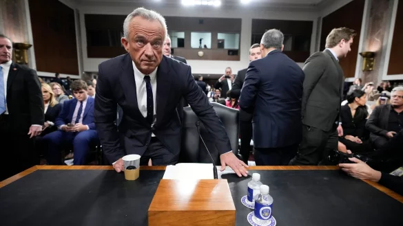 Umstrittene Wahl Trumps: Robert F. Kennedy Jr., der neue Gesundheitsminister. (Archivbild) - &copy; Ben Curtis/AP/dpa