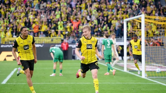 Daniel Svensson schoss gegen Gladbach sein erstes Bundesligator. - © Bernd Thissen/dpa