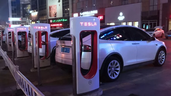 Die teuren Modelle S und X haben nur einen geringen Anteil am Tesla-Gesch&auml;ft in China. (Archivbild) - &copy; Yan Bo/SIPA Asia via ZUMA Wire/dpa