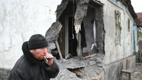 Im russische besetzten Gebiet Donezk gibt es bei Angriffen immer wieder Sch&auml;den. (Archivfoto) - &copy; Ilya Pitalev/Sputnik/dpa