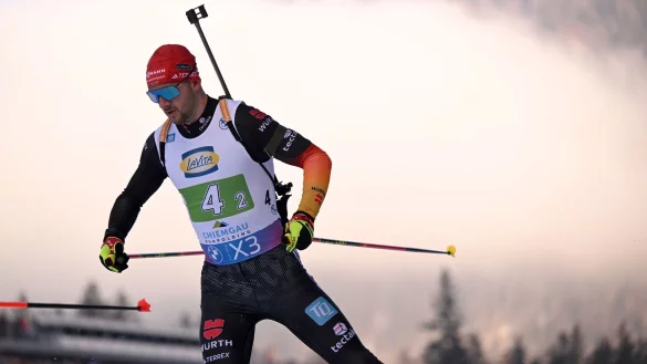 Danilo Riethm&uuml;ller verhindert gerade so eine Strafrunde. - &copy; Sven Hoppe/dpa