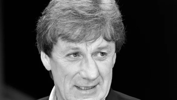 &Auml;rger bei Rot-Weiss Essen wegen einer Todesanzeige f&uuml;r Frank Mill. - &copy; Karlheinz Schindler/dpa-Zentralbild/dpa