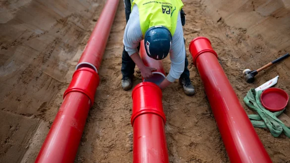 In Niedersachsen und Nordrhein-Westfalen wird gerade die Stromleitung A-Nord verlegt. - &copy; Fabian Strauch/dpa