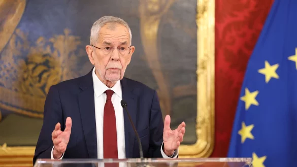 Bundespr&auml;sident Van der Bellen will rasch Klarheit in Sachen Regierungsbildung. - &copy; Tobias Steinmaurer/APA/dpa