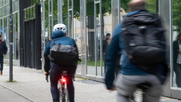 Gerade in Deutschland bieten viele Unternehmen ihren Mitarbeitern Fahrradleasing an. - © Leonie Asendorpf/dpa