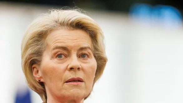 Kann Ursula von der Leyen der Abstimmung gelassen entgegenblicken? (Archivbild) - © Philipp von Ditfurth/dpa