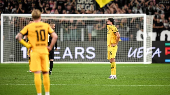 Am Ende eines verr&uuml;ckten Abends waren die BVB-Spieler entt&auml;uscht. - &copy; Marco Alpozzi/LaPresse via ZUMA Press/dpa