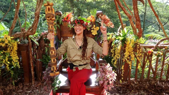 Oranje erobert Australien: Lilly Becker, niederländisches Model und Ex-Frau von Boris Becker, siegt bei «Ich bin ein Star - Holt mich hier raus!». - © -/RTL/dpa